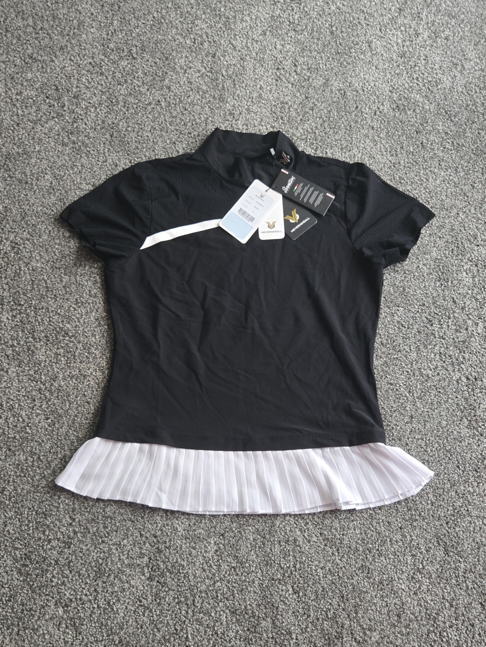 Nevermindall Black Golf Tee